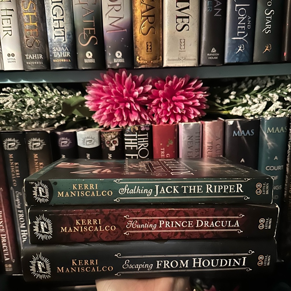 Stalking Jack The Ripper | Kerri Maniscalco